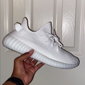 Yeezy 350 v2 Triple White/Cream